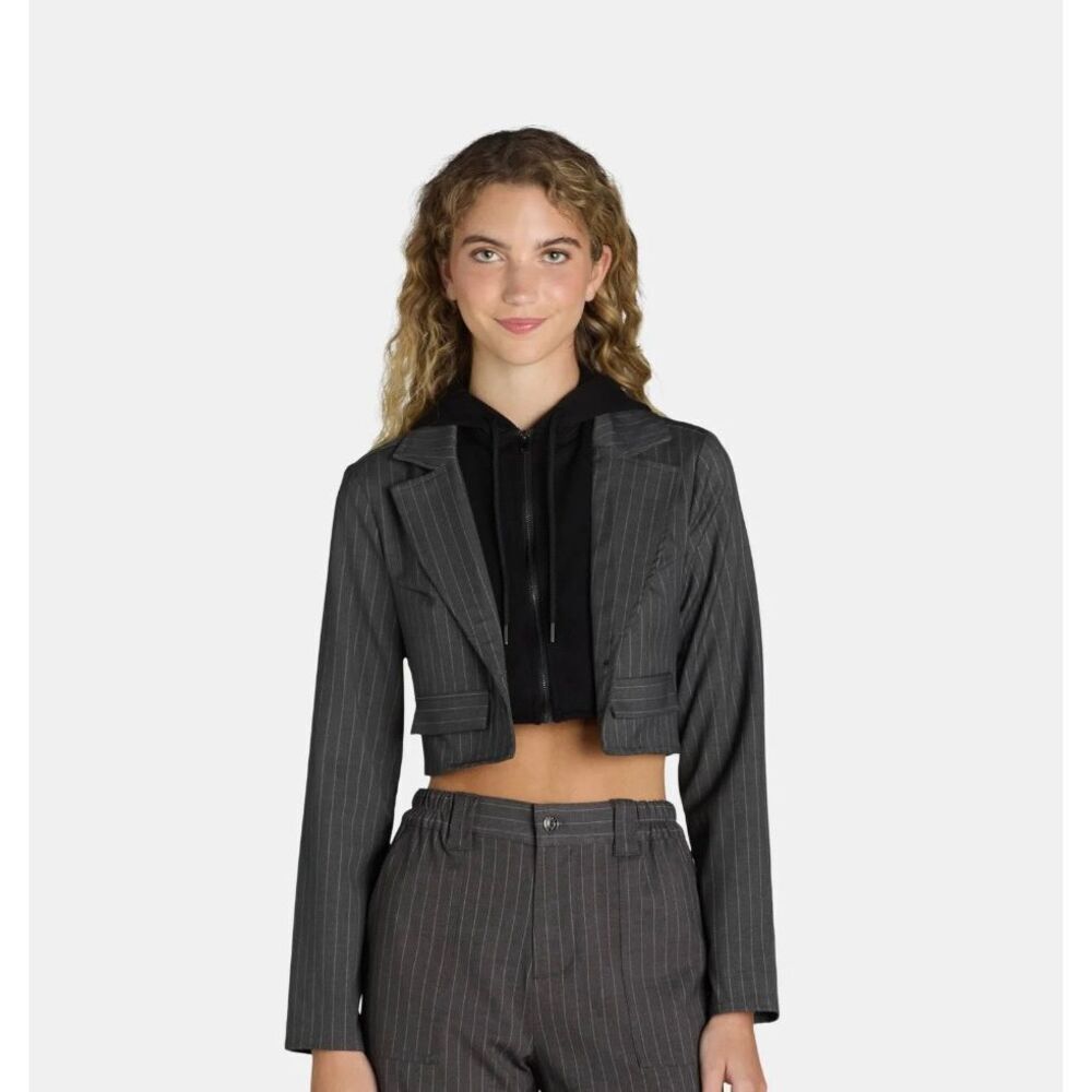 Madden NYC Hoodie stylish cropped Juniors Blazer. Size Medium. Gray and Black in
